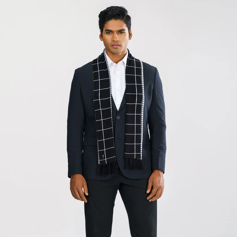 Mens Black & White Muffler